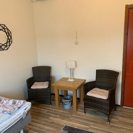 Haessleholmsgardens Vandrarhem Εξωτερικό φωτογραφία